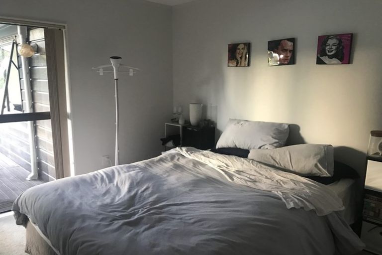 Photo of property in 18 Church Street, Swanson, Auckland, 0612