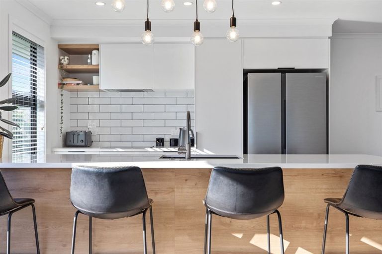 Photo of property in 21 Augusta Rise, Omokoroa, 3114