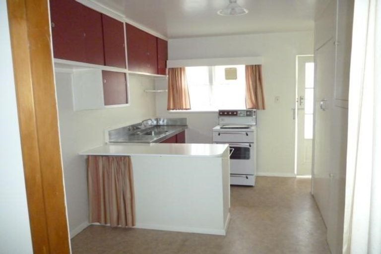 Photo of property in 2 Argyle Grove, Trentham, Upper Hutt, 5018