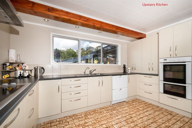 Photo of property in 58 Burns Lane, Kumeu, 0892