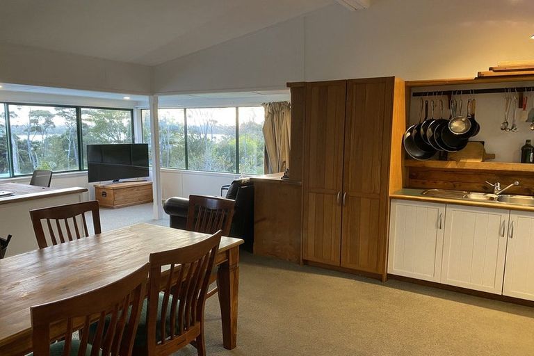 Photo of property in 140 Attwood Road, Paremoremo, Auckland, 0632