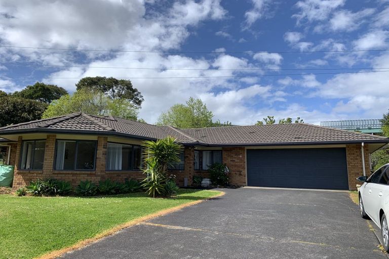 Photo of property in 27 Sample Road, Albany, Auckland, 0632