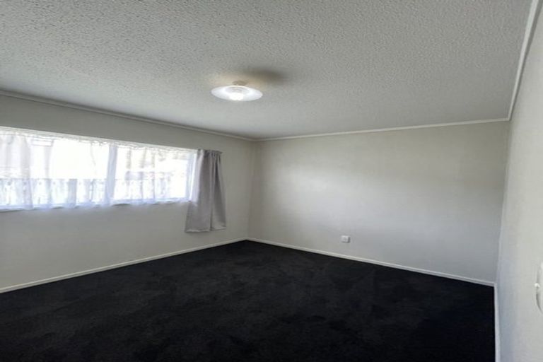 Photo of property in 2/93 Wilkie Crescent, Naenae, Lower Hutt, 5011