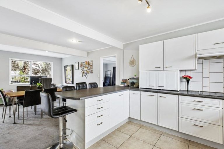Photo of property in 144 Coxhead Road, Wattle Downs, Auckland, 2103