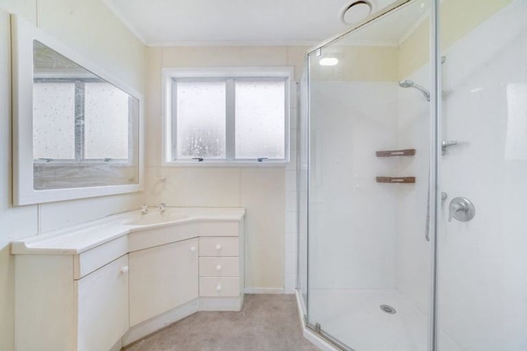 Photo of property in 20 Smedley Street, Manurewa, Auckland, 2102