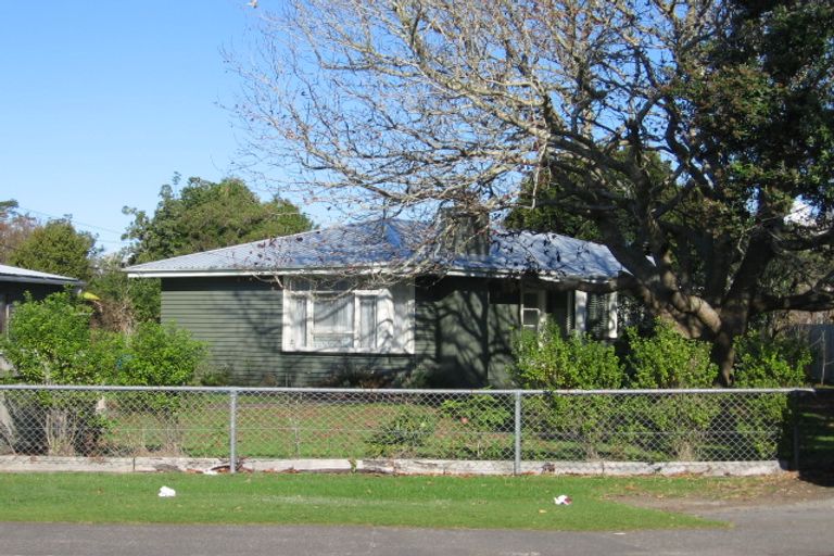 Photo of property in 74 Riverside Road, Orewa, 0931