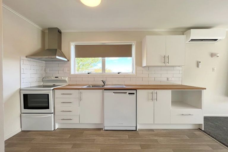 Photo of property in 17a Russleigh Drive, Dinsdale, Hamilton, 3204