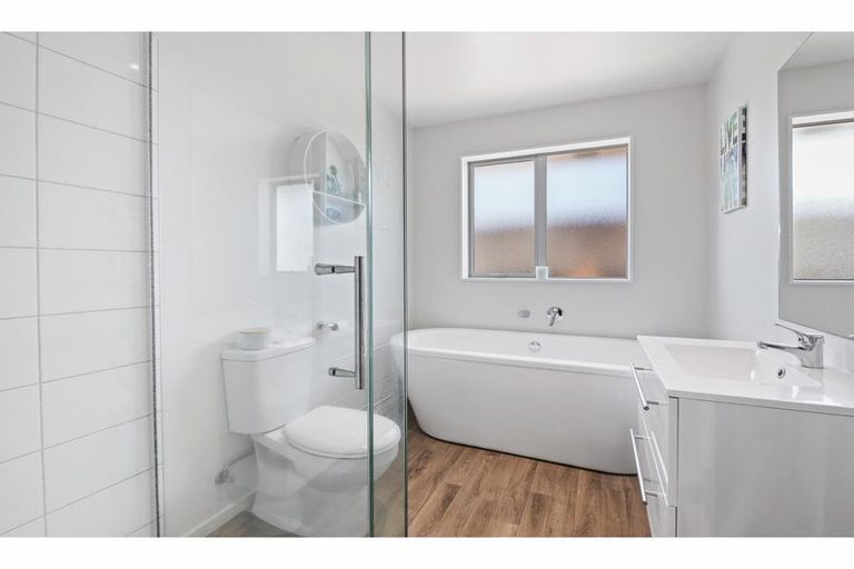 Photo of property in 12b Goodwin Street, Rangiora, 7400