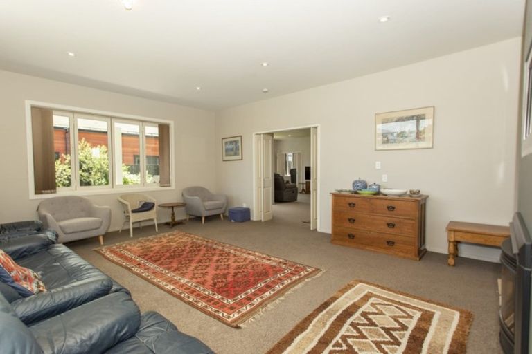 Photo of property in 19 Ludlow Drive, Huntingdon, Ashburton, 7774