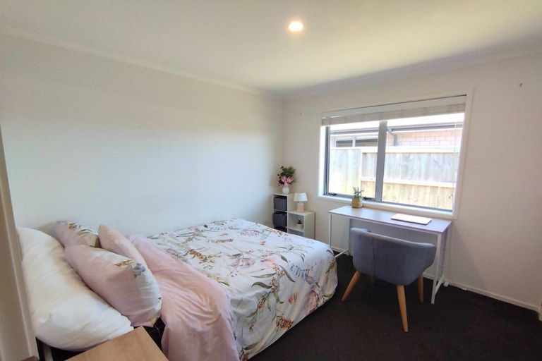 Photo of property in 33 Kanapa Close, Papamoa, 3118