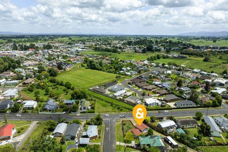 Photo of property in 2 Bennett Street, Paeroa, 3600