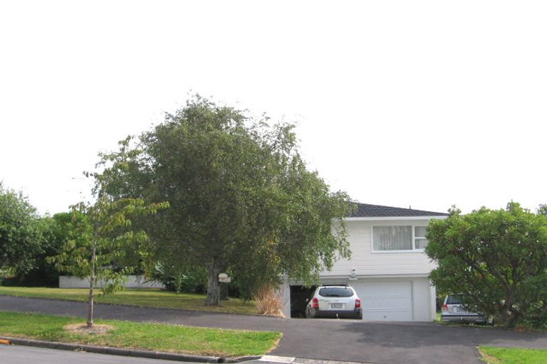 Photo of property in 12 Vanessa Crescent, Glendowie, Auckland, 1071