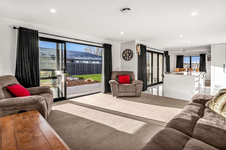 Photo of property in 15b Strowan Avenue, Elgin, Ashburton, 7700