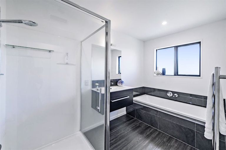 Photo of property in 18f Beaumont Drive, Rolleston, 7614