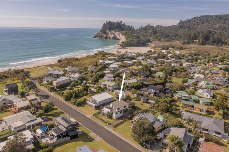 Photo of property in 4a Moray Place, Whiritoa, Whangamata, 3691