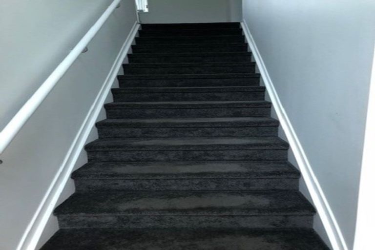 Photo of property in 35 Soaring Bird Drive, Takanini, 2112