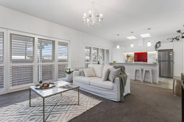 Photo of property in 48 Caledonian Road, St Albans, Christchurch, 8014