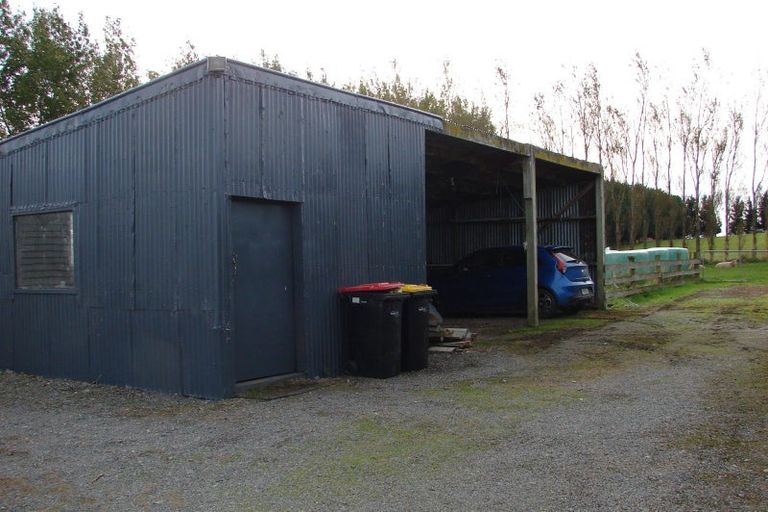 Photo of property in 117 Centre Bush Otapiri Road, Kauana, Winton, 9782