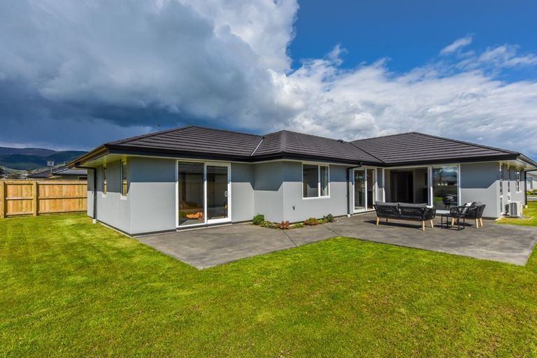 Photo of property in 15 Oakdale Grove, Richmond, 7020