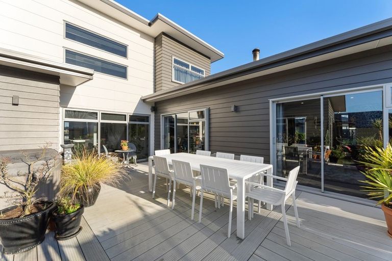 Photo of property in 2 Awarua Road, Pegasus, 7612