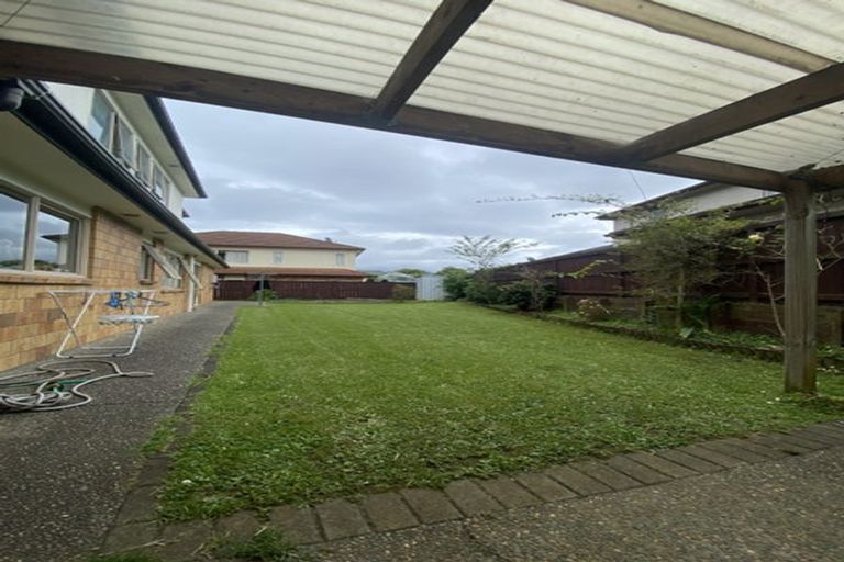 Photo of property in 12 Maybole Drive, Flat Bush, Auckland, 2016