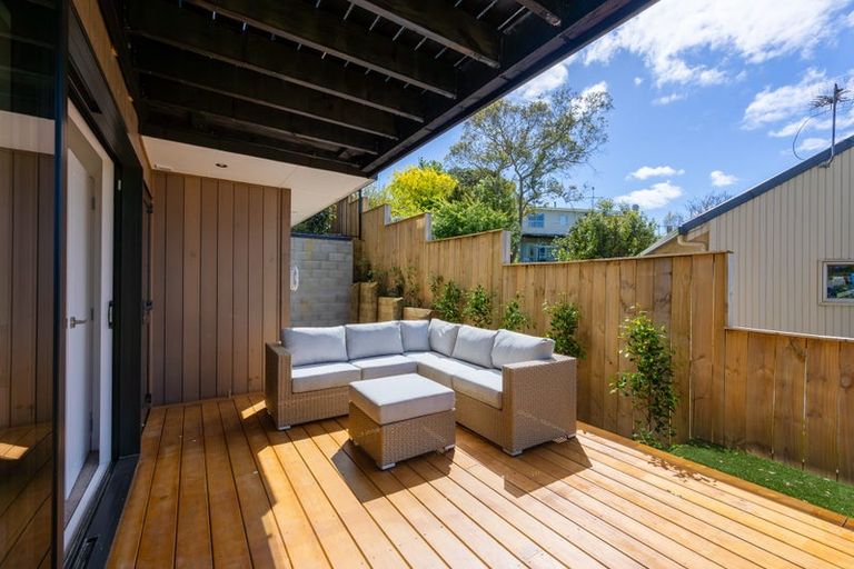 Photo of property in 113b Sunrise Avenue, Murrays Bay, Auckland, 0630