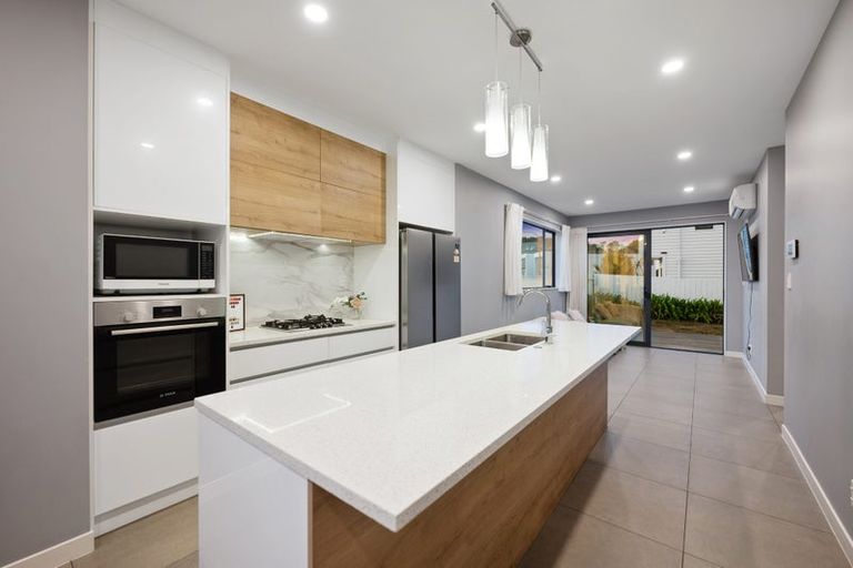 Photo of property in 2 Ketu Court, Albany Heights, Auckland, 0632