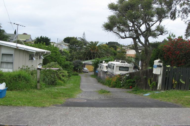 Photo of property in 11 Sundown Avenue, Manly, Whangaparaoa, 0930