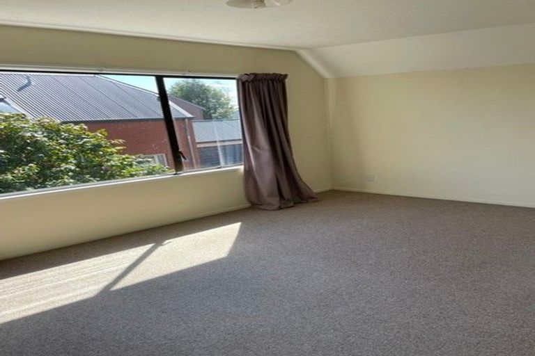 Photo of property in 2c Coles Place, St Albans, Christchurch, 8014