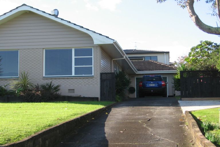 Photo of property in 7 Pine Terrace, Howick, Auckland, 2014