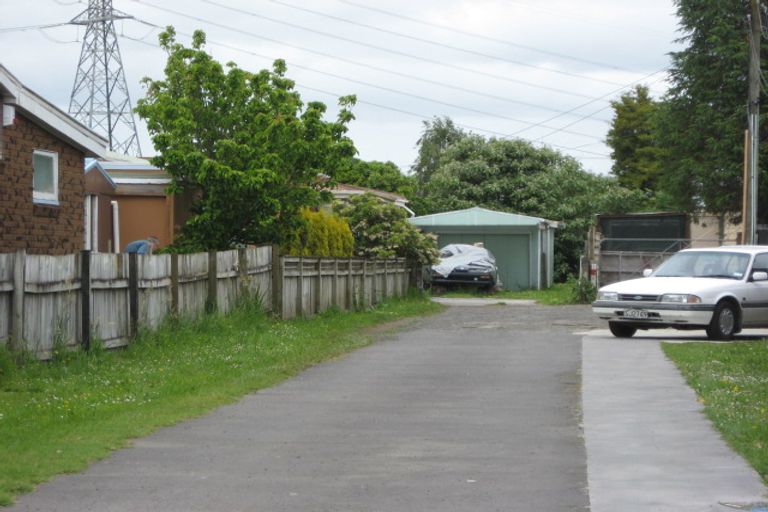 Photo of property in 2/11 Station Road, Takanini, 2112