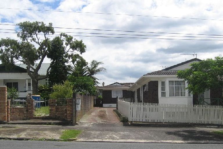 Photo of property in 1/62 Grey Street, Onehunga, Auckland, 1061