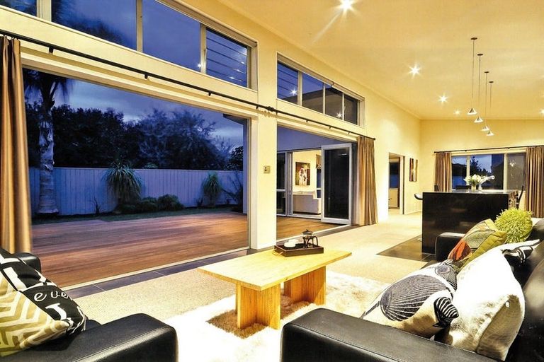 Photo of property in 20 Azure Place, Huntington, Hamilton, 3210