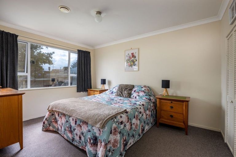 Photo of property in 136a Seaview Road, Westown, New Plymouth, 4310