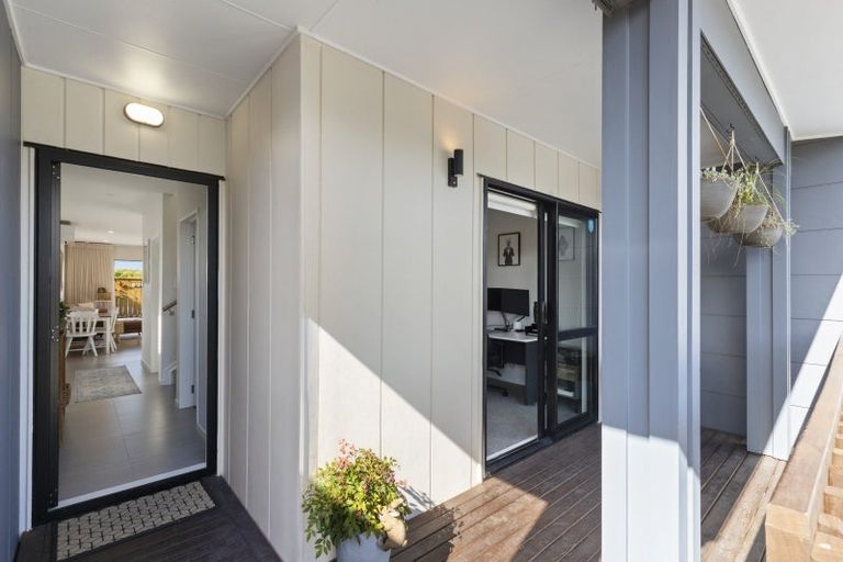 Photo of property in 14a Weri Road, Karaka, Papakura, 2113