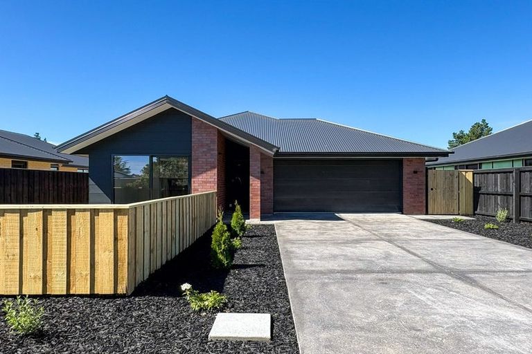 Photo of property in 8 Corry Lane, Rolleston, 7614