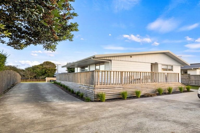 Photo of property in 283 Dickson Road, Papamoa Beach, Papamoa, 3118