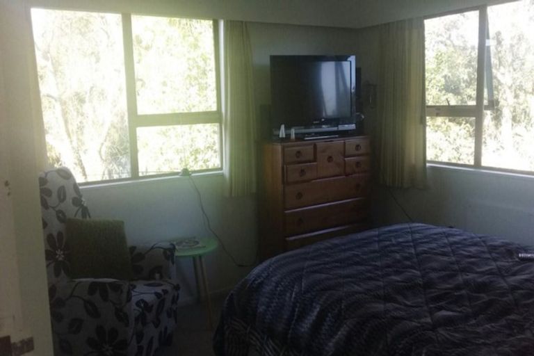 Photo of property in 1 Cliff Lane, Glenbrook, Waiuku, 2681