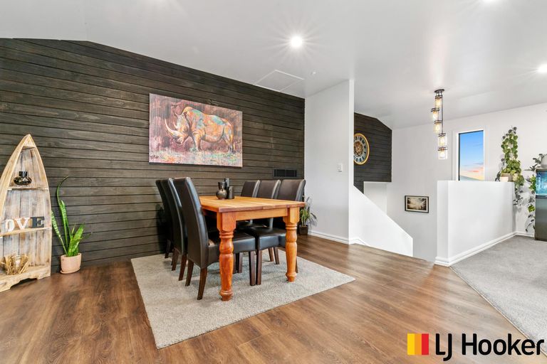 Photo of property in 15 Mareretu Avenue, Patumahoe, Pukekohe, 2679