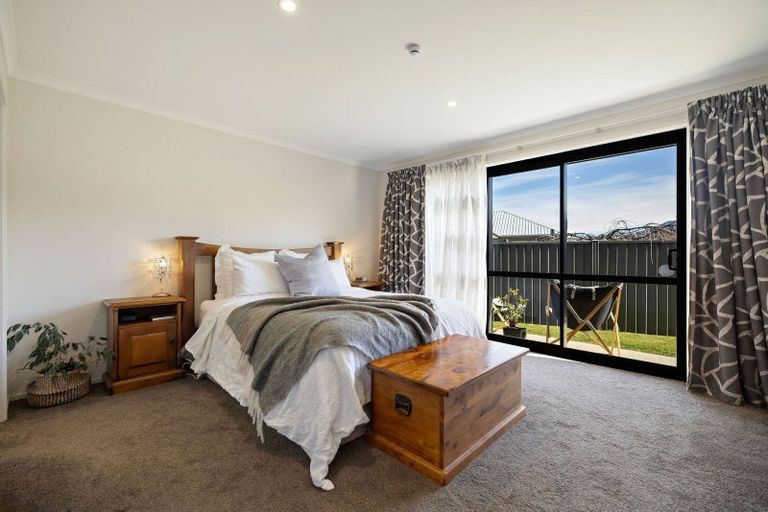 Photo of property in 4 Banbury Terrace, Lower Shotover, Queenstown, 9304