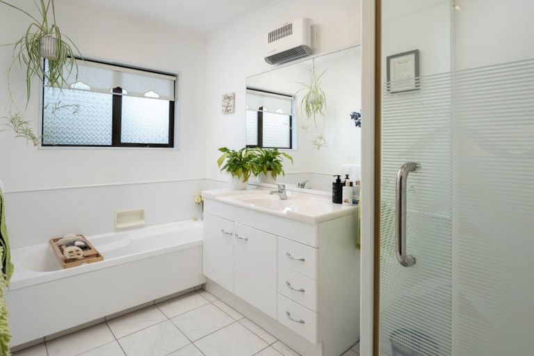 Photo of property in 18 Hillcrest Avenue, Witherlea, Blenheim, 7201