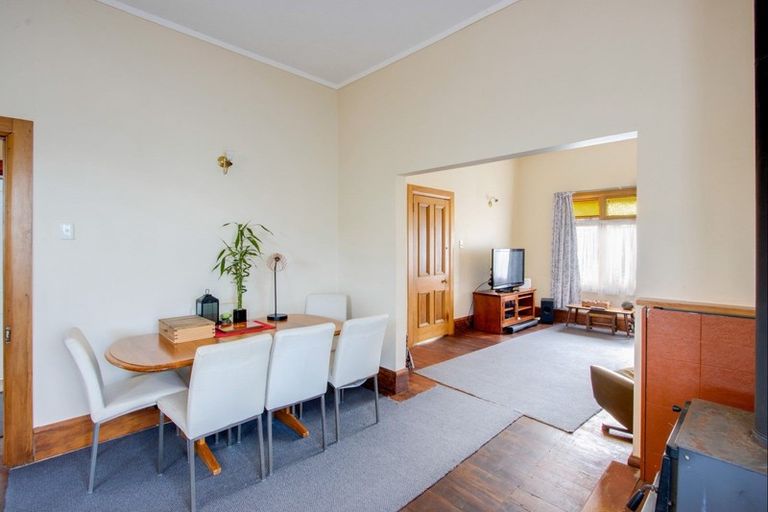 Photo of property in 105 Wellesley Road, Napier South, Napier, 4110