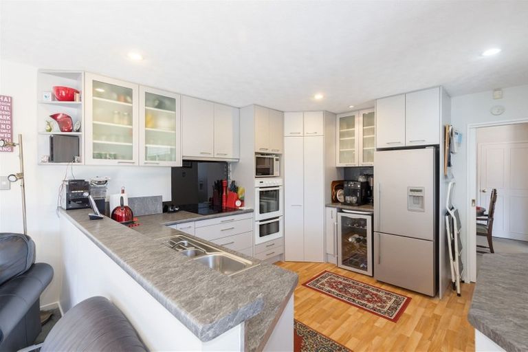 Photo of property in 5 Rubens Place, Burnside, Christchurch, 8053