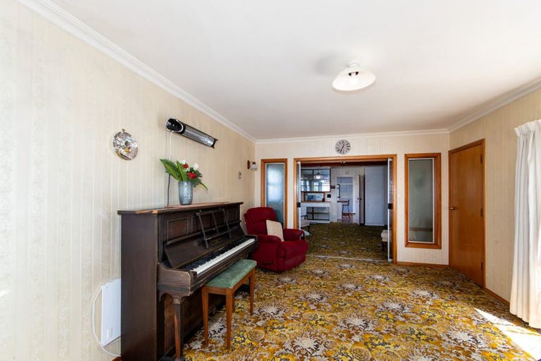 Photo of property in 89 Coverdale Street, Onekawa, Napier, 4110