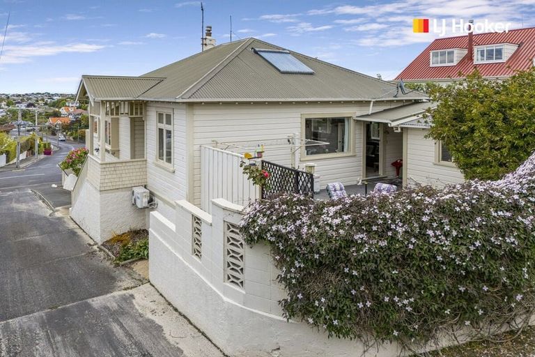 Photo of property in 52 Preston Crescent, Belleknowes, Dunedin, 9011