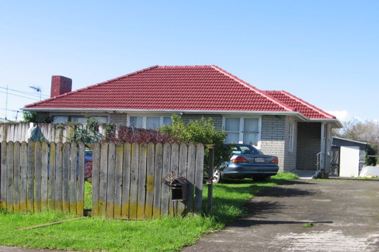 Photo of property in 16 Crown Crescent, Otara, Auckland, 2023