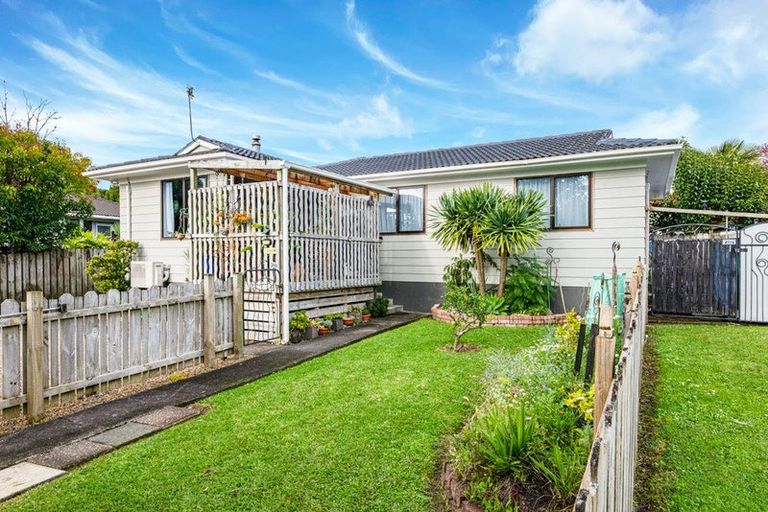 Photo of property in 57 Urlich Drive, Ranui, Auckland, 0612
