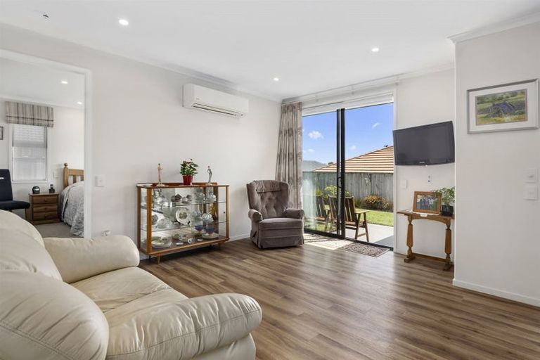 Photo of property in 6 Damien Place, Ohauiti, Tauranga, 3112