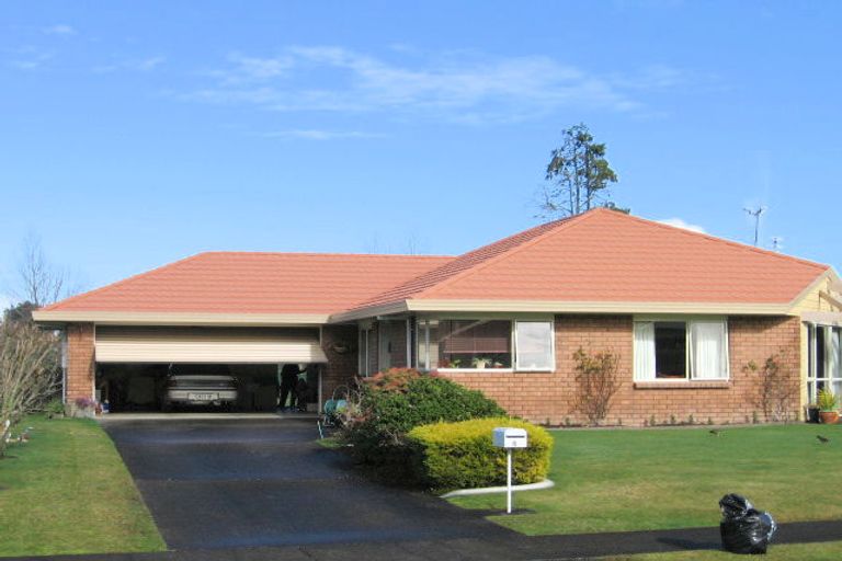 Photo of property in 6 Reynolds Drive, Glenview, Hamilton, 3206