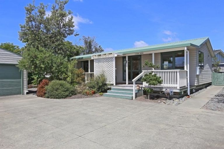 Photo of property in 8a Nimon Street, Havelock North, 4130
